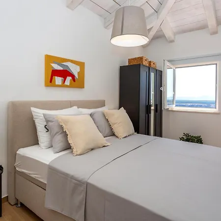 Lovely In With House Sea View Сasa de vacaciones Jadranovo